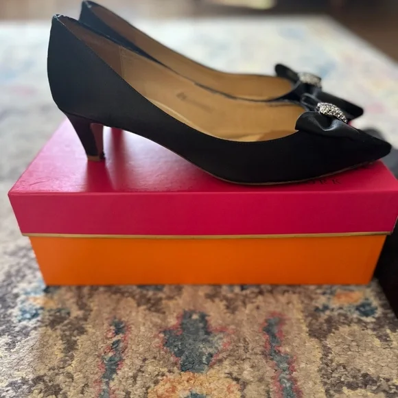 Kate Spade Satin Kitten Heel 9.5 - Picture 2 of 5